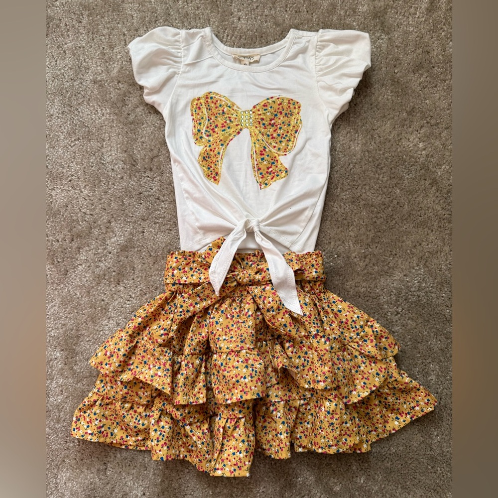 Toddler Girls Floral Matching Set with Bow Design